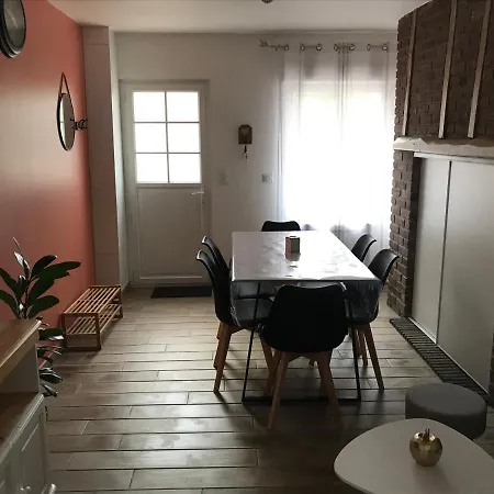 Des Falaises Holiday home