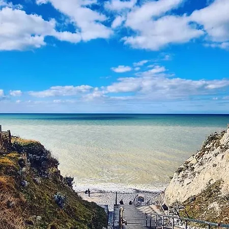 Des Falaises Holiday home