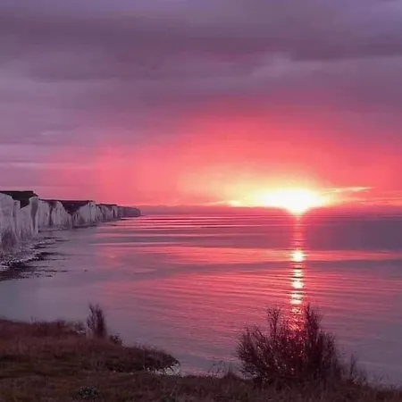 Des Falaises Tatil Evi *